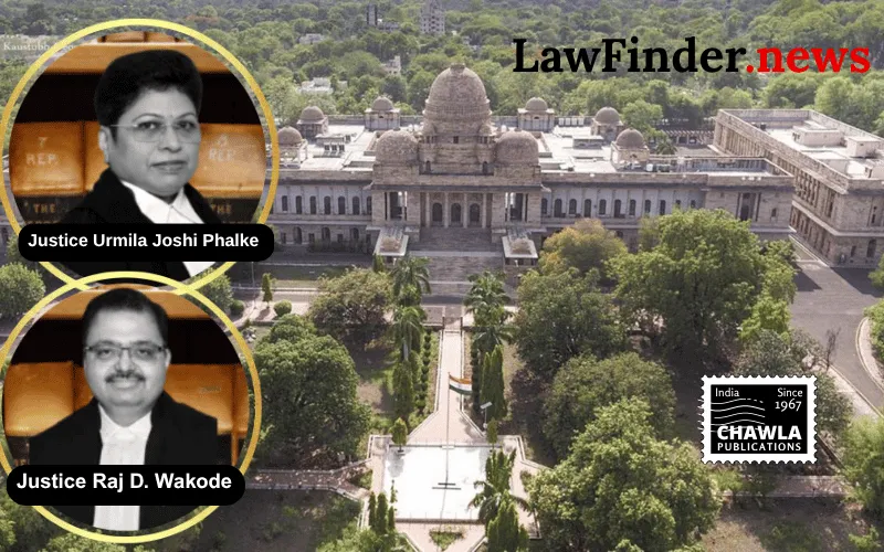 Bombay High Court Penalizes Advocates for Threatening Judicial Officer in Open Court; Imposes Fine and Bar Council Referral